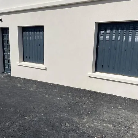 - 4 * Portet-sur-Garonne