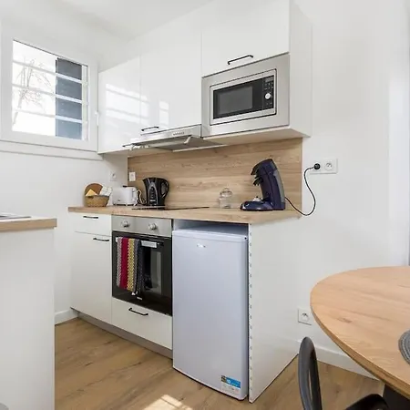 - 4 * Portet-sur-Garonne