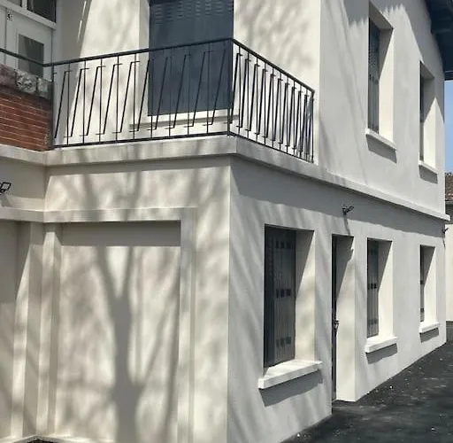 Апартаменты - 4 *