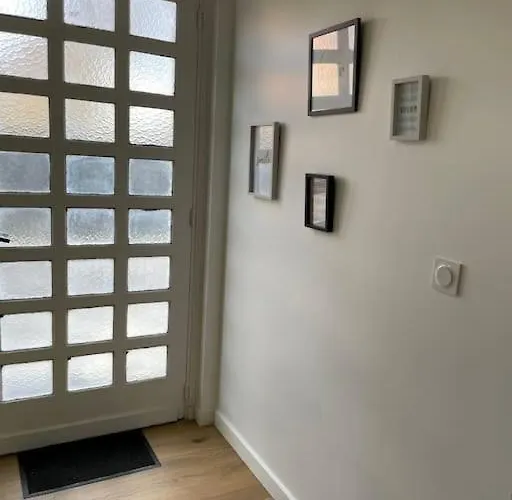 - 4 Порте-сюр-Гарон